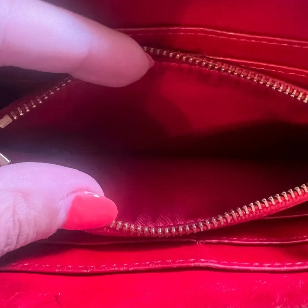 TORY BURCH red leather wallet 🫶🏼🌹 - Picture 14 of 14